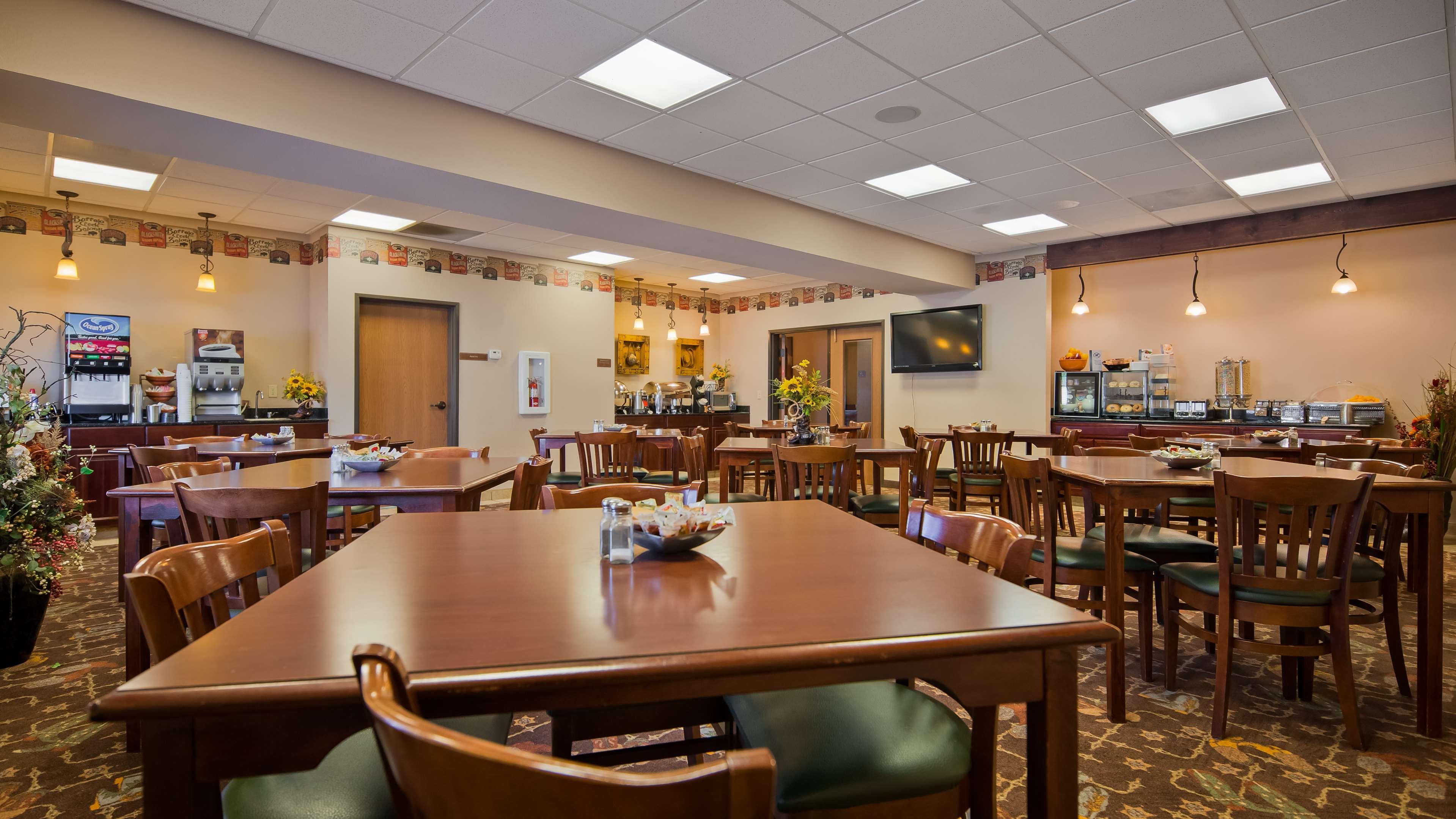 Best Western Plus Country Inn & Suites Dodge City Extérieur photo