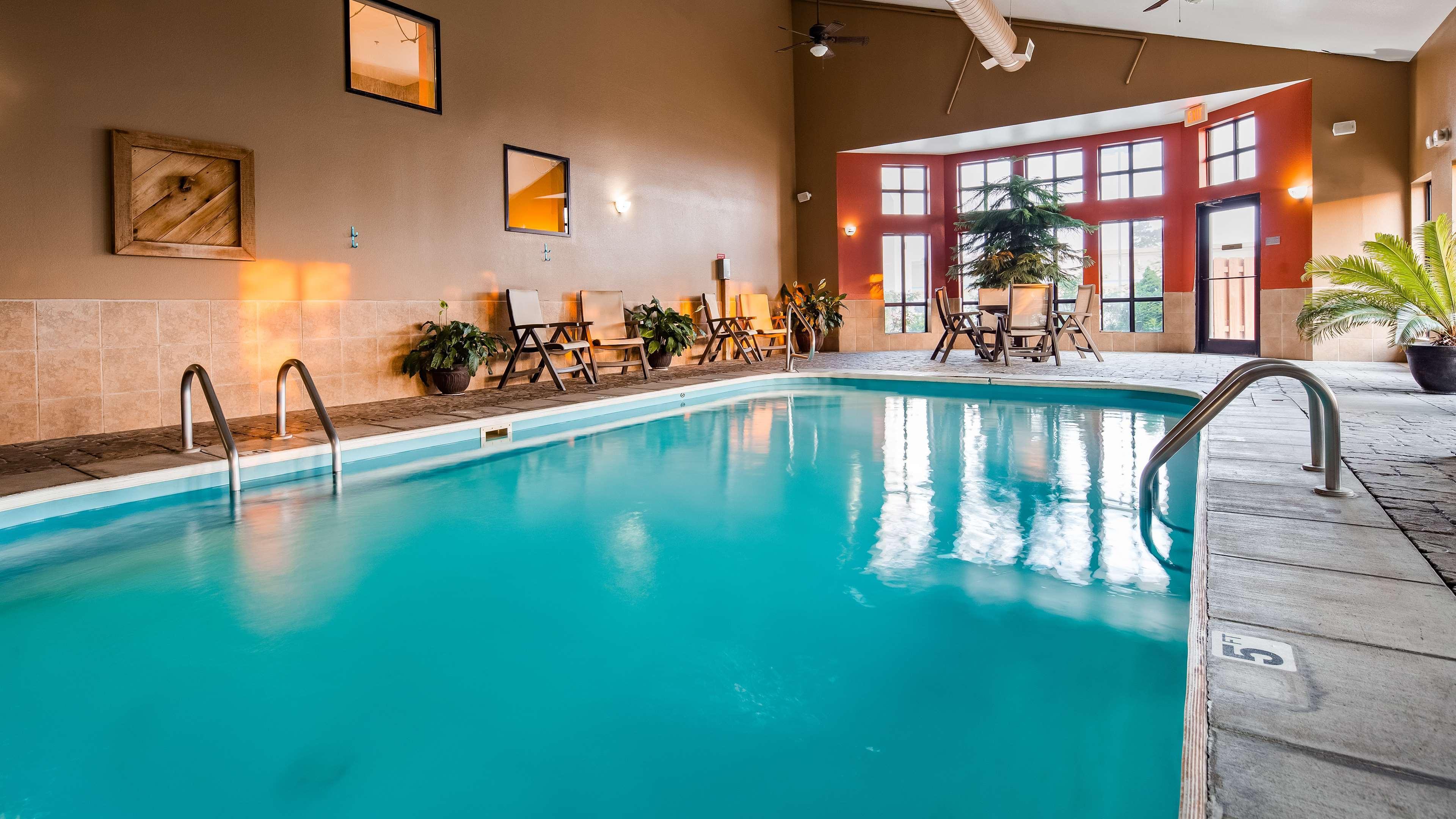 Best Western Plus Country Inn & Suites Dodge City Extérieur photo