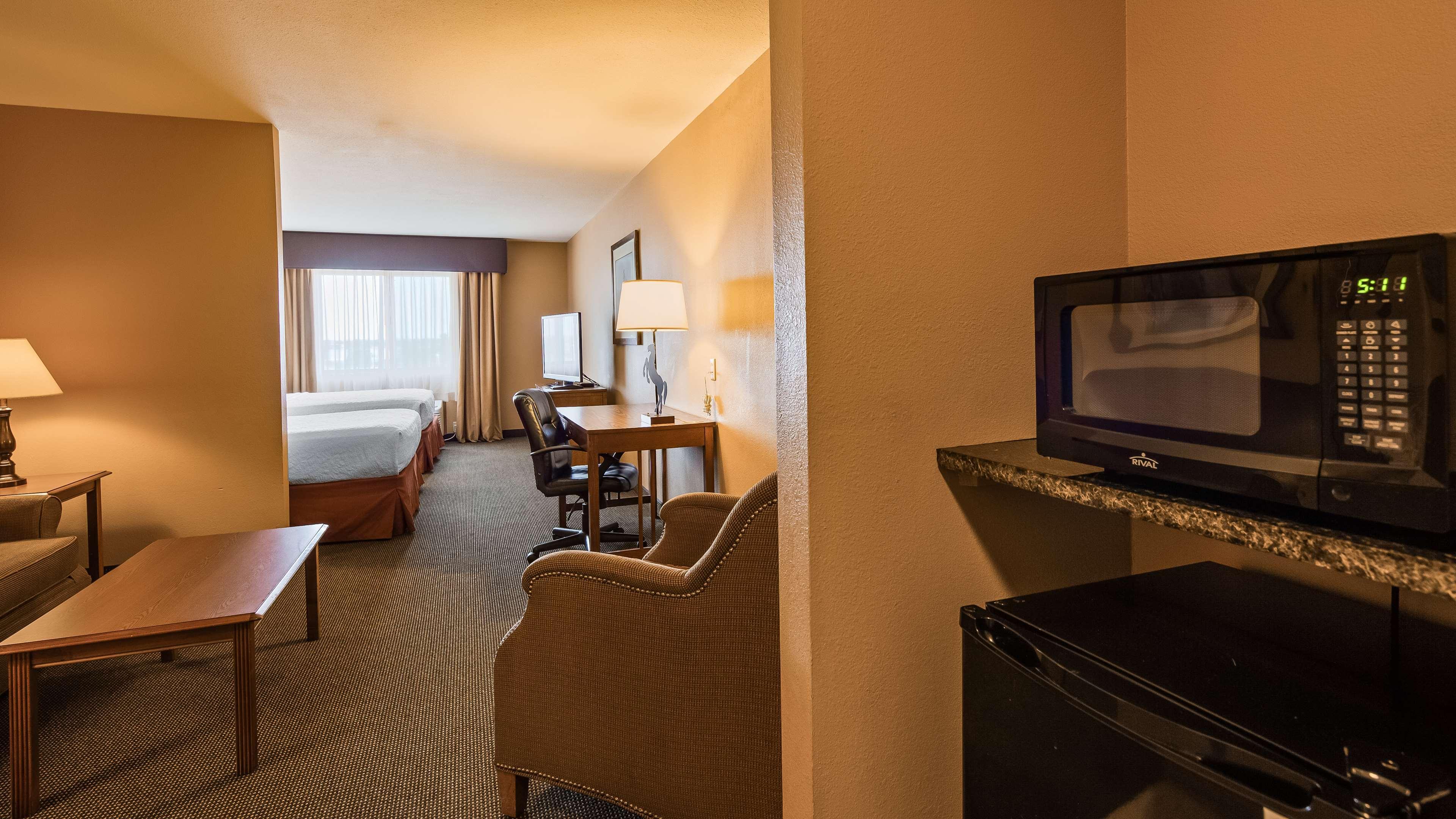 Best Western Plus Country Inn & Suites Dodge City Extérieur photo