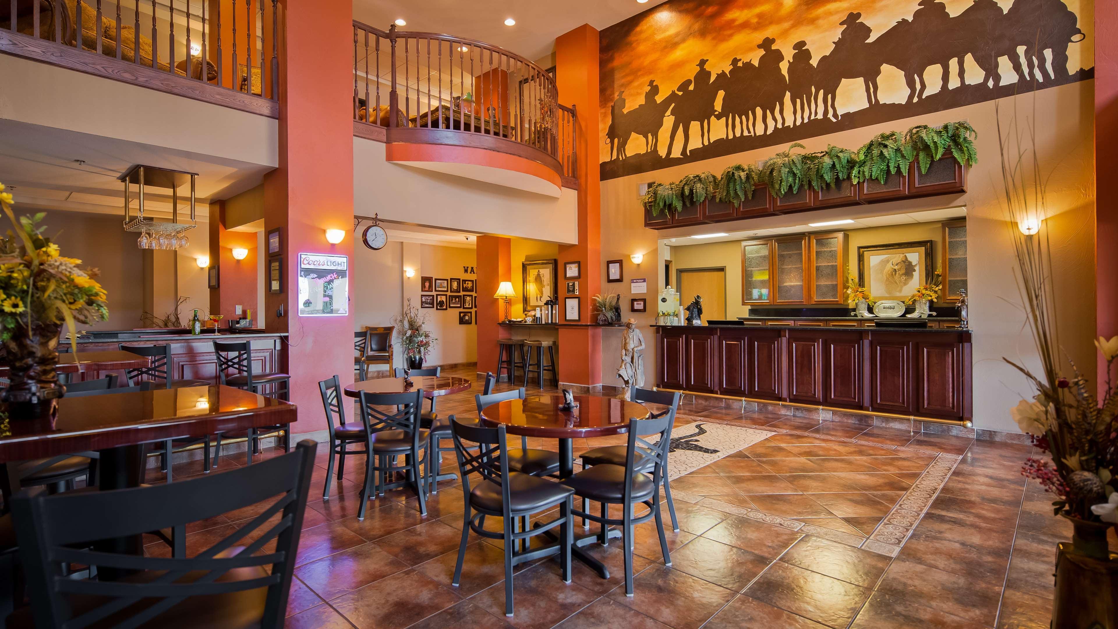 Best Western Plus Country Inn & Suites Dodge City Extérieur photo