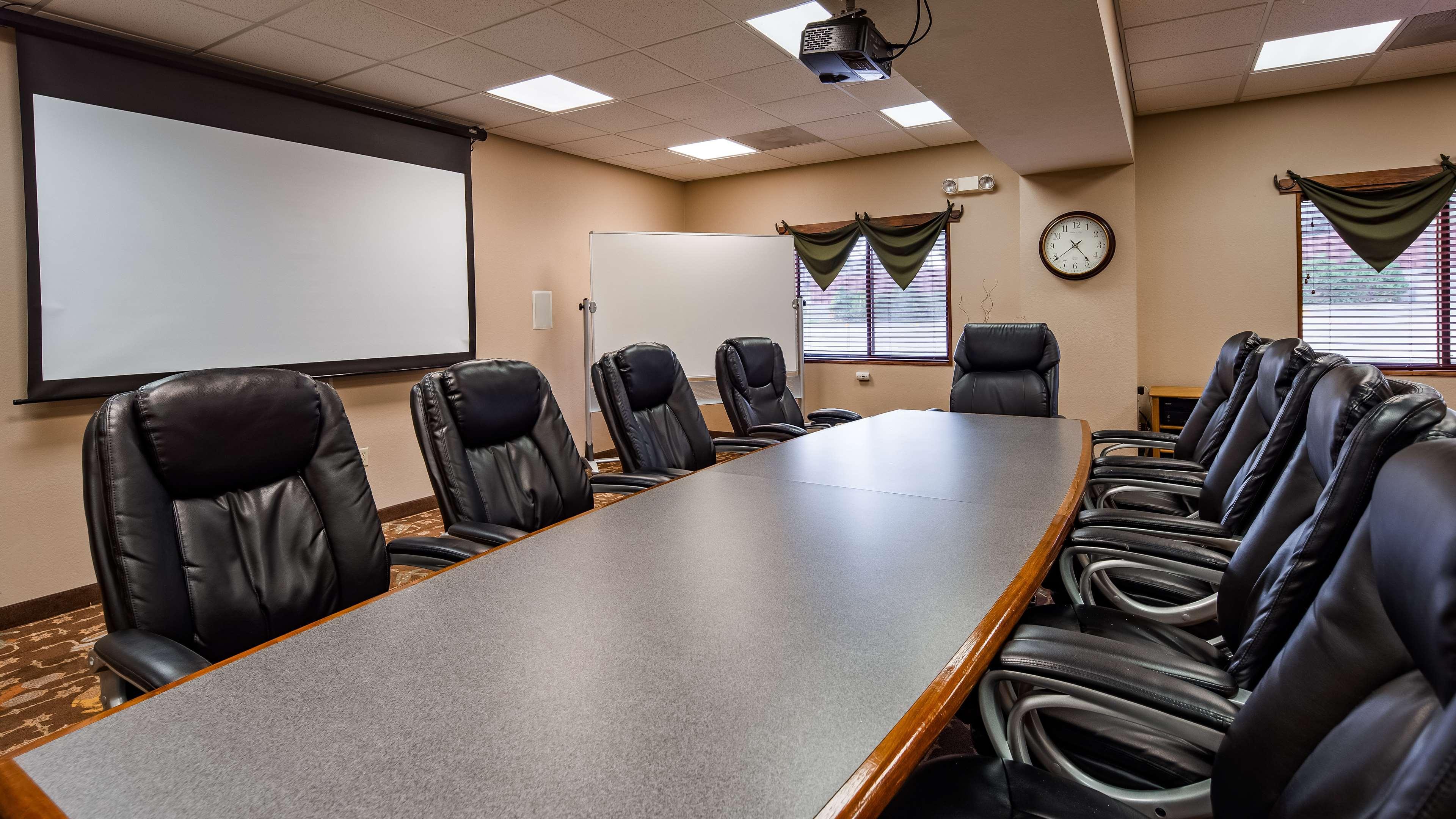 Best Western Plus Country Inn & Suites Dodge City Extérieur photo